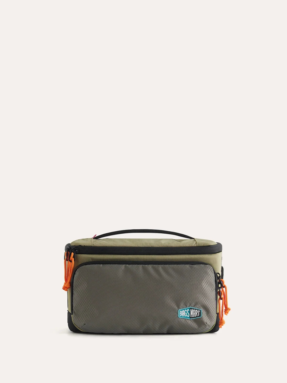 Hanging toiletry bag